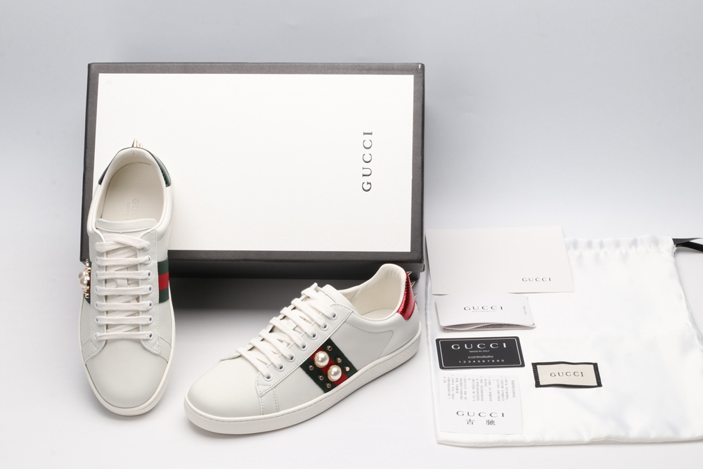 Women s Ace studded leather sneaker